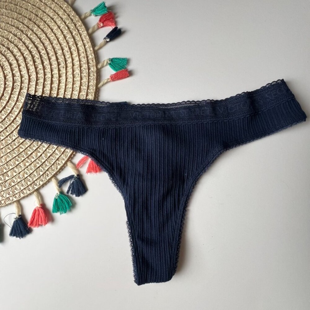 Victoria's Secret Logo Cotton Lace-Waist Thong Panty Navy Noir Medium NEW